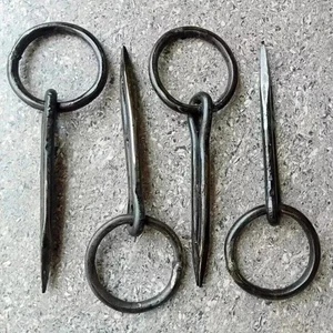 Menge 4 Stück Antik Schmiedeeisen Fangring auf Pin Spiel Haken 10" Zoll - Bild 1 von 3