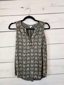 Sonoma Women's Rayon Olive Green Butterfly Print Sleeveless Blouse Size XS - Picture 1 of 6