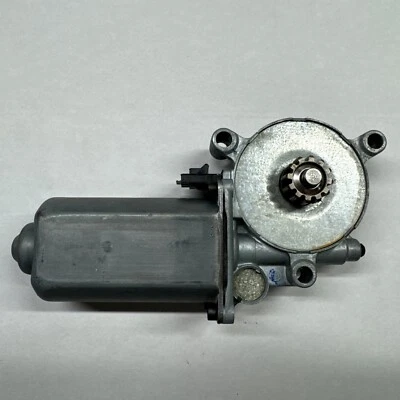 82297 - Window Motor - GM Pickups and SUVs 1992-2000 - Image 1 of 4