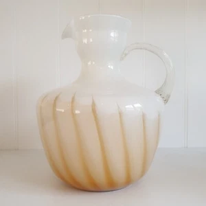 Vintage mundgeblasenes Kunstglas weiß & Butterscotch Wirbel Krug Krug Vase - 24 cm - Bild 1 von 11