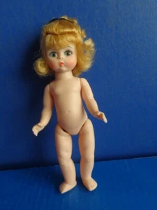 VINTAGE 8 ZOLL MADAME ALEXANDER PUPPE - BLOND - Bild 1 von 5