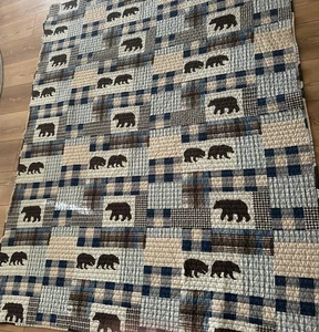 Bear Quilt Lightweight Reversible Quilt 90”x69” Twin/Twin L Woodsy Lodge Outdoor - Picture 1 of 7