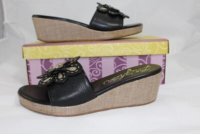 Sandalia Plataforma Deslizable Brighton HAWAII 7,5 M NEGRA Cuero Acento Floral Foto 1 de 4