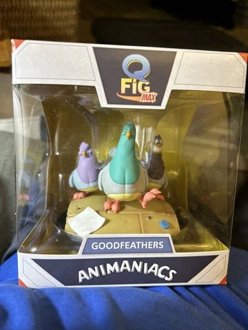 Animaniacs Goodfeathers Pigeons Q-Fig Max Figure Qmx Loot Crate Exclusive NIB Cover