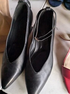 Aerosoles Isolde Black Leather Dress Pumps Comfort Ankle Strap Women Size US 7.5 - Picture 1 of 7
