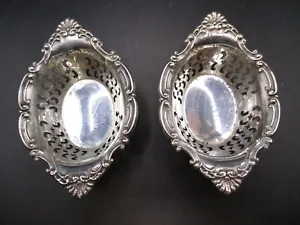 BIRKS STERLING SILVER SHELL & SCROLL RETICLATED  NUT BON BON DISHES SET OF 2 - Picture 1 of 11