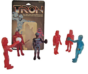 Tron Vintage action figures: 6 -  Flynn, Tron, Warrior and 3 Sarks. Tomy  1982