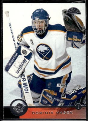 1996-97 Leaf #19 Dominik Hasek - Image 1 of 2