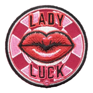 Parche rosa para dama suerte labial en un chip, parches de juego - Imagen 1 de 4