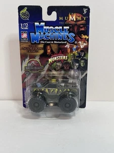 Muscle Machines Carolina Crusher Chevrolet 'The Mummy' Truck Grey 1:72 - New - Picture 1 of 5