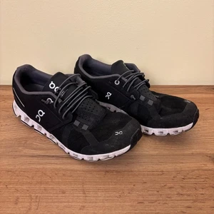 On Cloud Damen-Laufschuhe Größe 9 schwarz sportliche Turnschuhe bequem Gehen - Bild 1 von 11