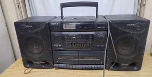 SONY CFD-560 radio boombox portatile a cassetta CD testata - Foto 1 di 1
