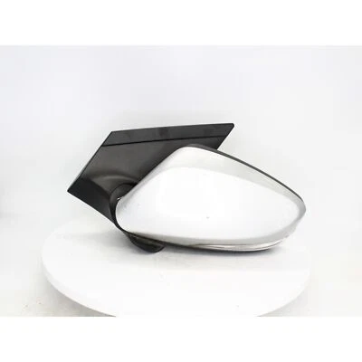 Espejo retrovisor lateral izquierdo Hyundai Elantra Silver Hatch GT 2015 número de pieza 128-64701Al Foto 1 de 4