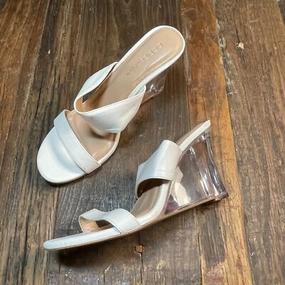 Sandalias de cuña elegantes Walina BCBGeneration para mujer zapato 10B tacón transparente Foto 1 de 4