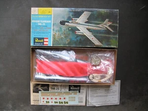 Revell Russian Yak-25 Flashlight Whip Fly 1961 1/50 KOMPLETT - Bild 1 von 1