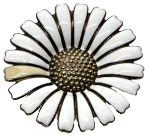 Sterling and Enameled White Daisy Brooch by Volmer Bahner, Denmark - Picture 1 of 4
