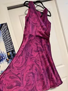 Lauren Ralph Lauren Midikleid Paisley ärmellos Surplice Größe 14 💜🩷 - Bild 1 von 5