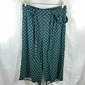 Torrid Blue and Black Women's Size: 0 Diamond Print Loose Capri Length Pants - Picture 1 of 4
