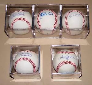 1977 Yankees/Dodgers Autograph Collection (Jackson 3 HRs) - Picture 1 of 3