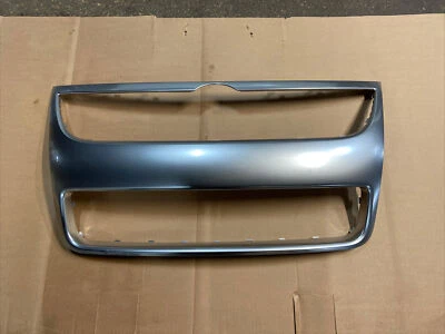 2007-2009 Volkswagen Touareg 7L Radiator Grille Chrome Trim 7L6853651K OEM - Изображение 1 из 4