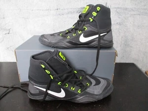 Nike Hypersweep Scarpe da Wrestling Uomo Taglia 7.5 Nero Volt Verde 717175-017 - Foto 1 di 8