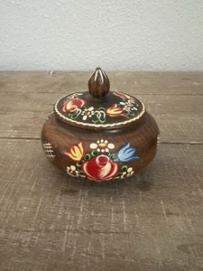 Vintage Hand Painted Wood Trinket Box & Lid Tole Flowers German Folk Art Bavaria - Picture 1 of 7