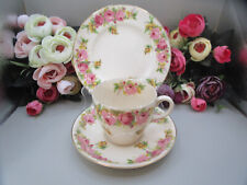 ROYAL DOULTON ROSES AND WATTLE D5643 TRIO