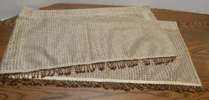 EIN Holz & Glas Perlen Heritage Spitze 60" x 16 1/4" Fenster Volant KAFFEE EUC - Bild 1 von 5