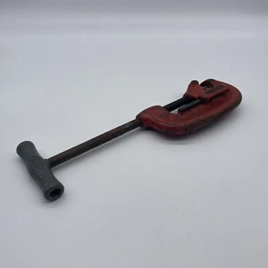 RIDGID No.1-2 Heavy Duty 1/8"-2" Pipe Cutter Tool - Picture 1 of 6