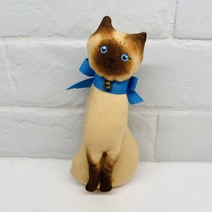 Gladys Boalt Siamese Cat Artist Signed Cloth Figurine - Picture 1 of 5