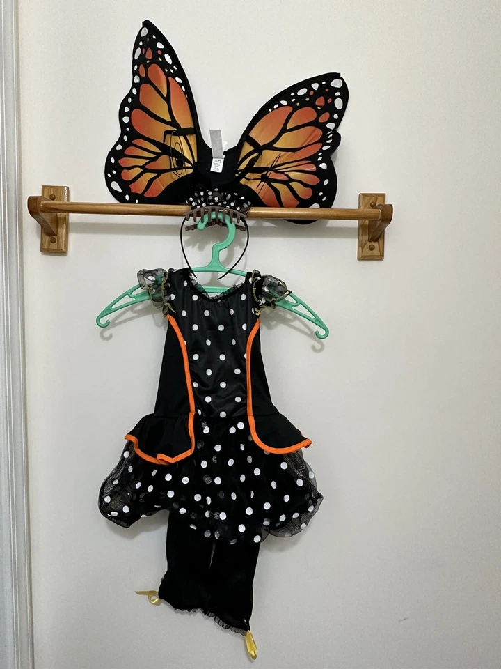 Butterfly Costume Child Halloween Costume Size Toddler 3-4 - Image 1 of 4