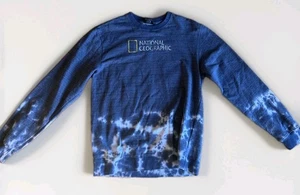 National Geographic blue tie-dye Osorno Volcano Puesto Chile Sweatshirt Mens M - Picture 1 of 8