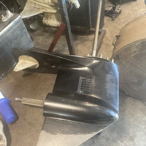 Mercury 40hp 2 stroke outboard 20 inch lower unit - Picture 1 of 20