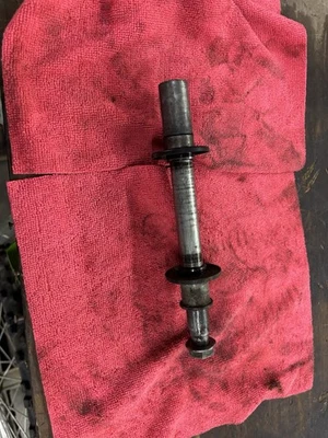 2001 94-04 川崎 KX 125 KX 250 前轮轮轮辋轮毂制动转子轴 — 第 1/4 张图片