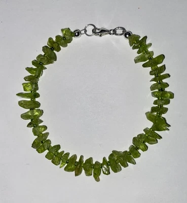Earthy Peridot Chip Seed Bead And 925 Sterling Silver Bracelet 7.75 Inches - Image 1 of 4