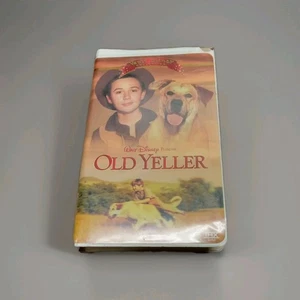 Old Yeller (VHS, 2002) Walt Disney Pictures Classic - Picture 1 of 4
