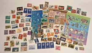 Stamp Collection 300 Stamps and 30 pack - Picture 1 of 6