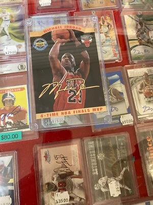 1996 Upper Deck Michael Jordan ltd Edition Jumbo Card  4 Time Finals MVP /2500 - Image 1 of 2