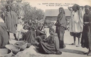 MAURITANIA - Moorish Trarza women in the market of Saint-Louis, Senegal - Publ. - Picture 1 of 2