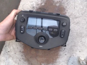 RADIO Citroën C1 Hatchback 1.0 12V VVT-i (1KR-FE(CFB)) 2020 861200H050 - Zdjęcie 1 z 2