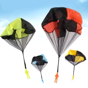 Children's Outdoor Games Toys Hand Thrown Parachute Paratrooper Mini Play Educat - Picture 1 of 7
