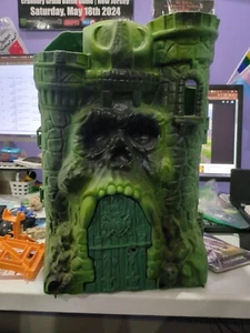 CASTLE GRAYSKULL Masters of the Universe With Weapons Pack Almost Complete MOTU - Picture 1 of 16