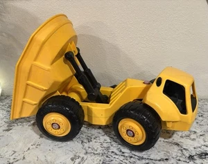 Vintage Little Tikes Dumper Giallo Resistente Grande "19 Puleggia Manovella Funzionante - Foto 1 di 24