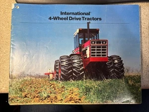 Brochure vendita trattori 4 ruote motrici International Harvester - Foto 1 di 2