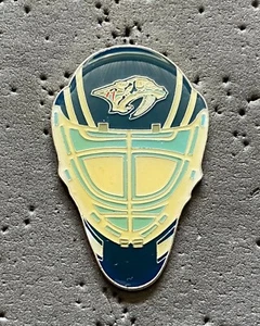 Nashville Predators Goalie Mask NHL Hockey Pin - Imagen 1 de 1