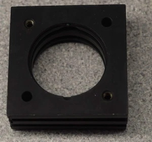 Newport  MFM-100 Flexure Industrial Optical Mount, 1.0" - Picture 1 of 3