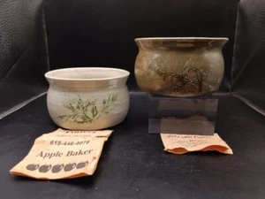 Set of Two Red Cedar Pottery Apple Bakers, Signed Glenn Hutchins 1997 - Picture 1 of 5
