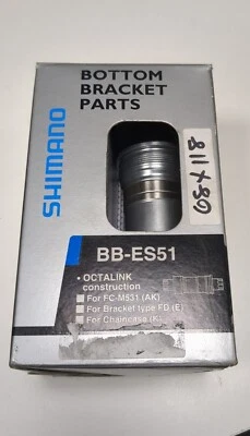 Shimano ES51 68 x 118mm Octalink V2 Spline English Bottom Bracket 689228132269 - Image 1 of 3