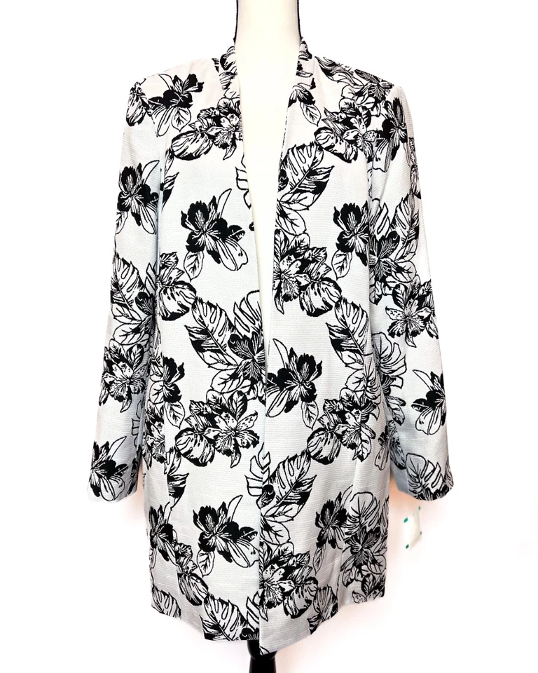 Kasper Black & White Floral Jacket Blazer Top, SIZE 16 - FREE SHIPPING - Image 1 of 4