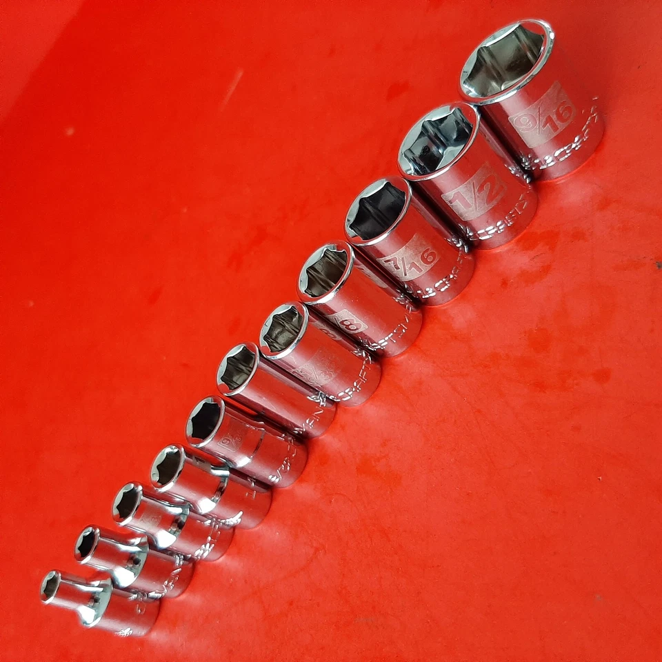NEW Craftsman Easy Read SAE 6 Point 1/4" Drive Shallow Socket Set 5/32 - 9/16" - Image 1 of 4